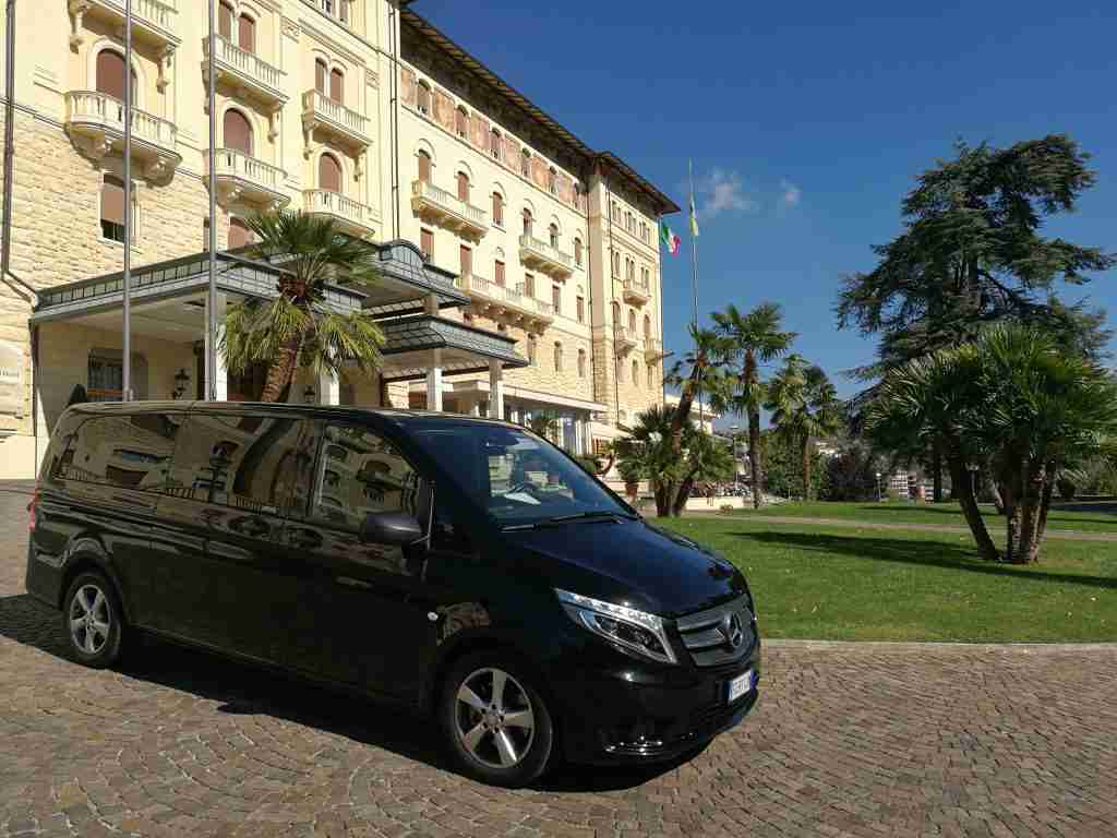 Mercedes van