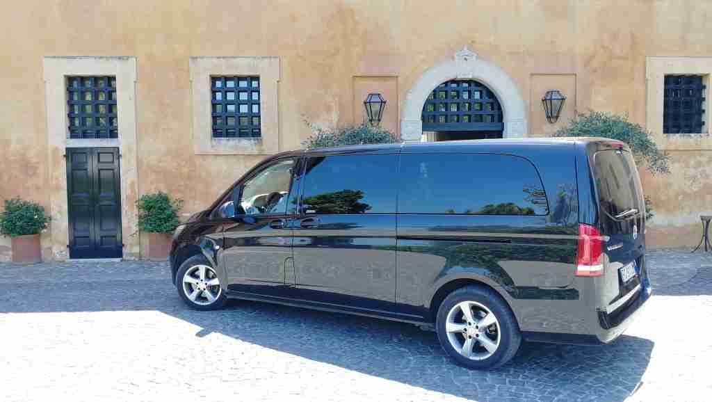 Mercedes van